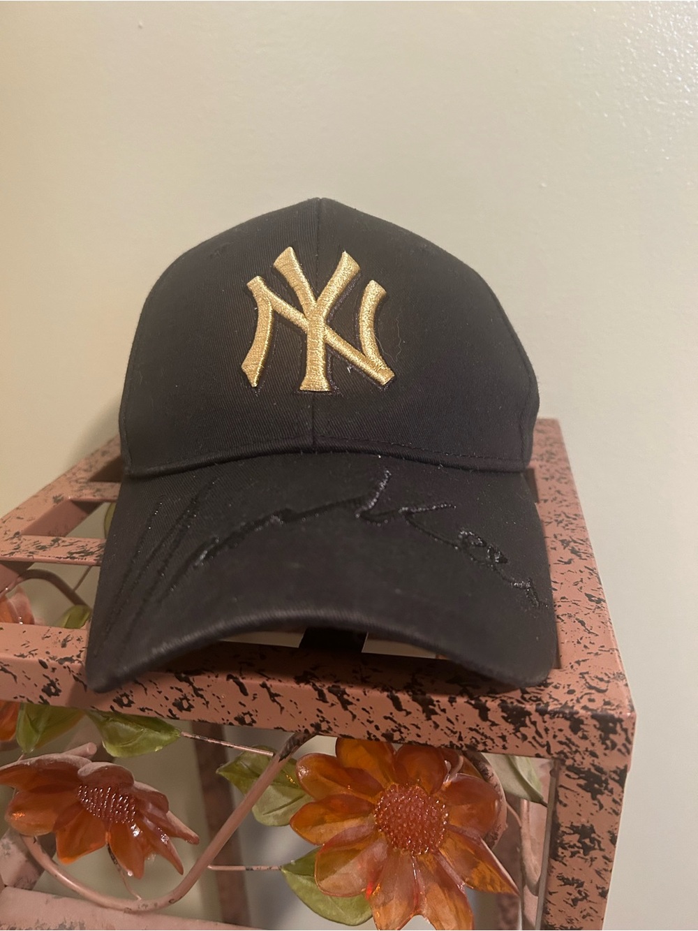 Authentic MLB Korea New York Yankees Calligraphy Curved Visor Hat Cap Black 2016